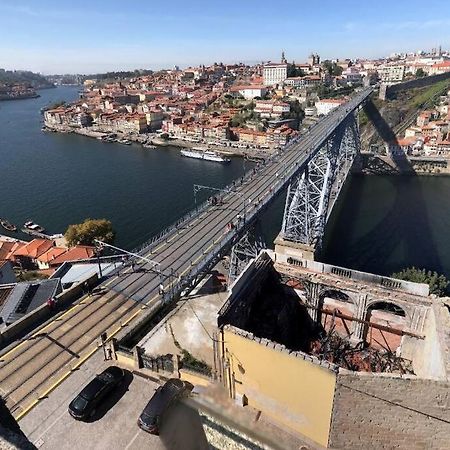 Ferienwohnung Ao Lado Da Estacao Do Metro! Vila Nova de Gaia Exterior foto