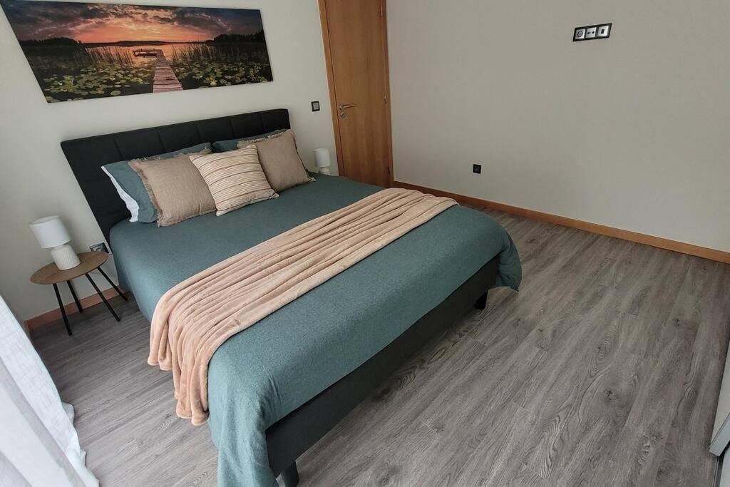 Ferienwohnung Ao Lado Da Estacao Do Metro! Vila Nova de Gaia Exterior foto