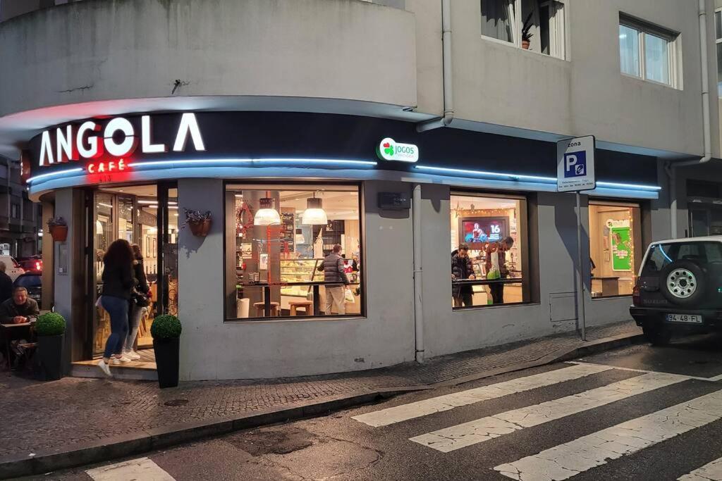 Ferienwohnung Ao Lado Da Estacao Do Metro! Vila Nova de Gaia Exterior foto