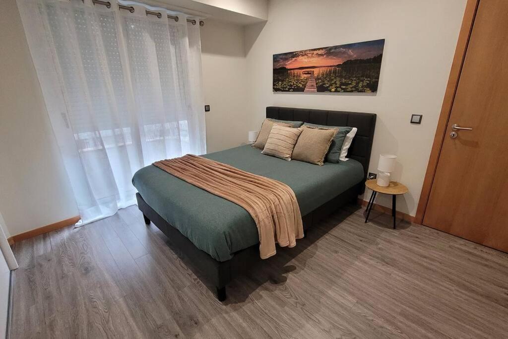 Ferienwohnung Ao Lado Da Estacao Do Metro! Vila Nova de Gaia Exterior foto