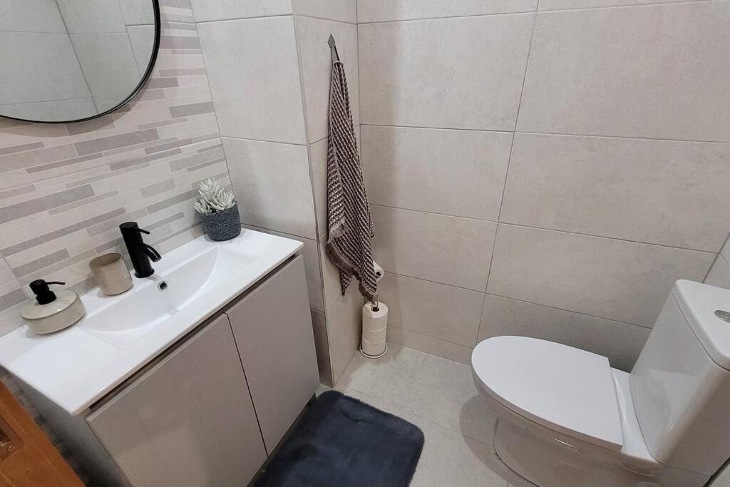 Ferienwohnung Ao Lado Da Estacao Do Metro! Vila Nova de Gaia Exterior foto